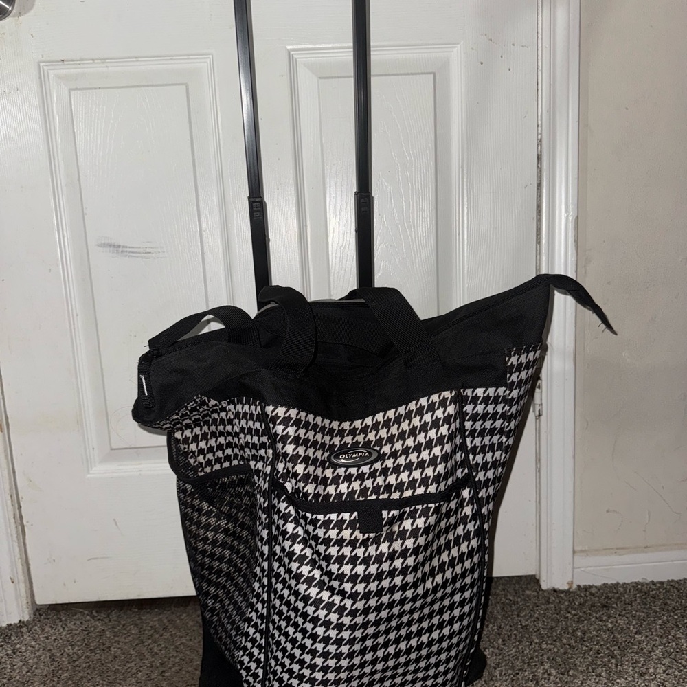 Stylish Black and White Houndstooth Olympia Women's travel bag with wheels